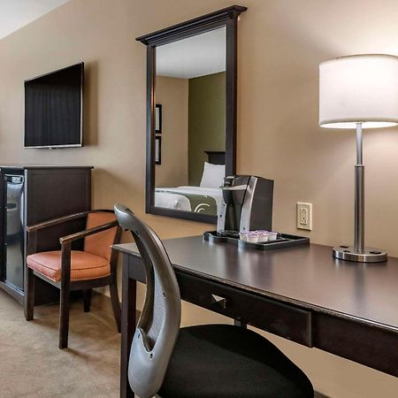 Quality Inn & Suites Quispamsis Rothesay Zewnętrze zdjęcie