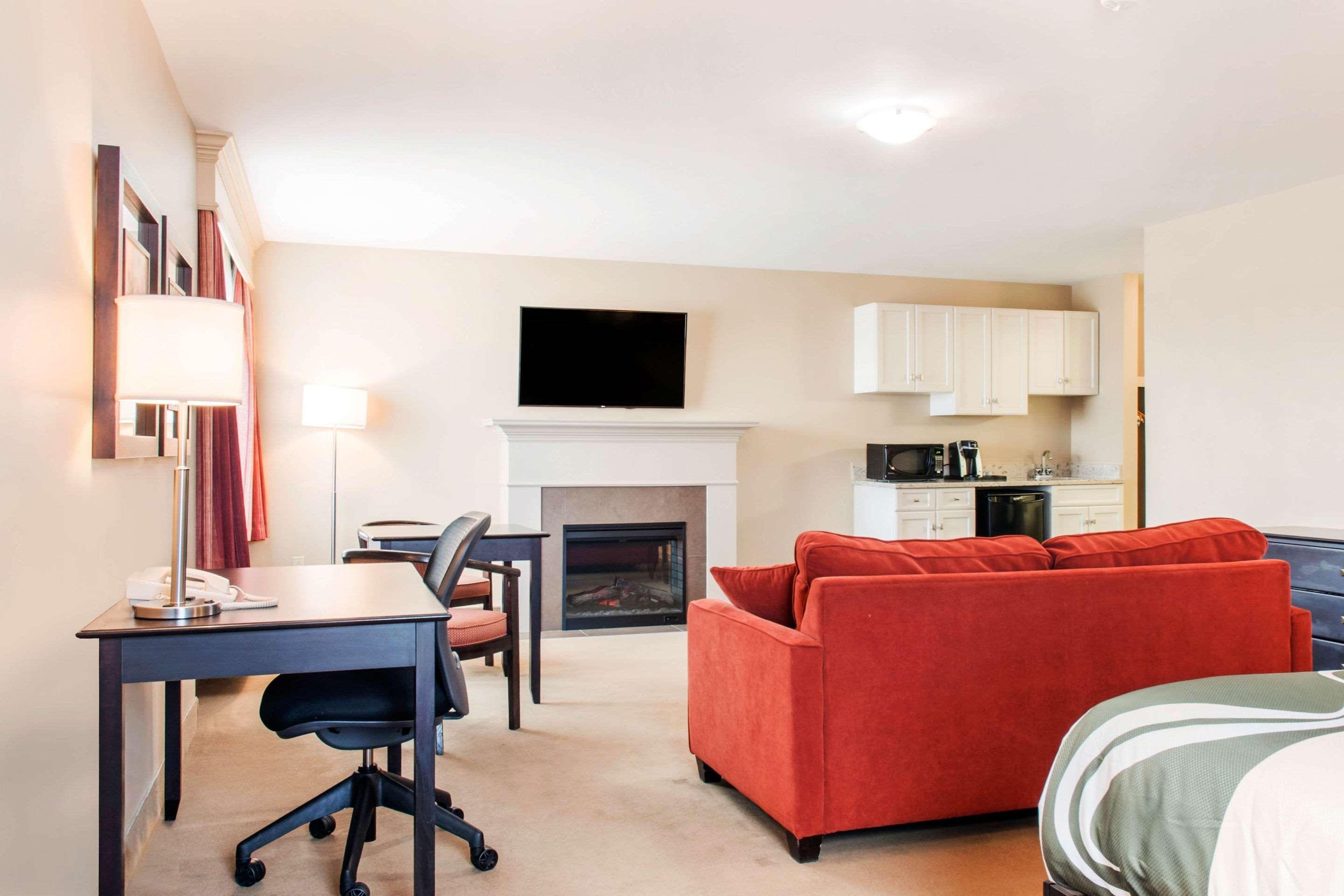 Quality Inn & Suites Quispamsis Rothesay Zewnętrze zdjęcie