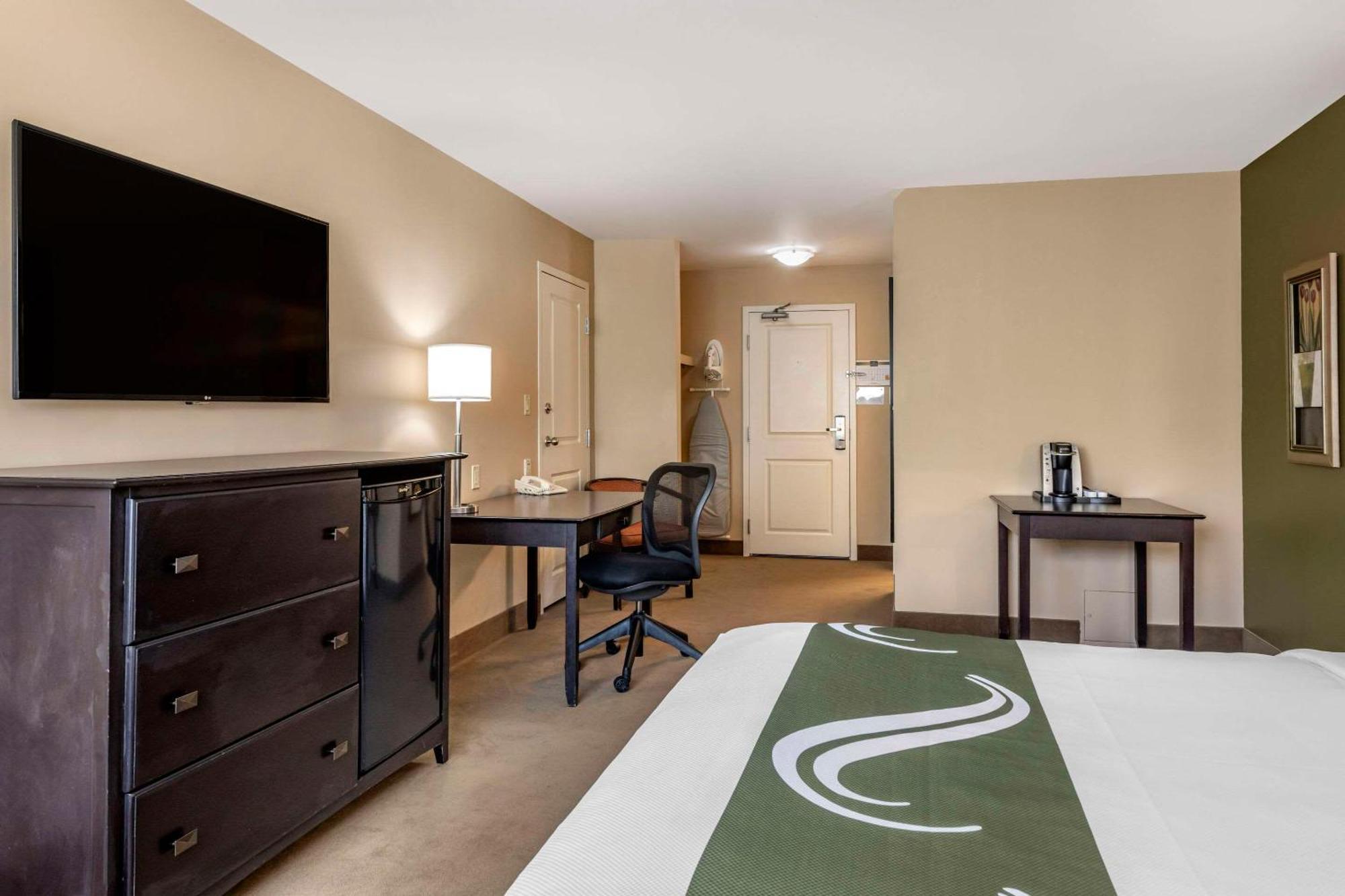Quality Inn & Suites Quispamsis Rothesay Zewnętrze zdjęcie