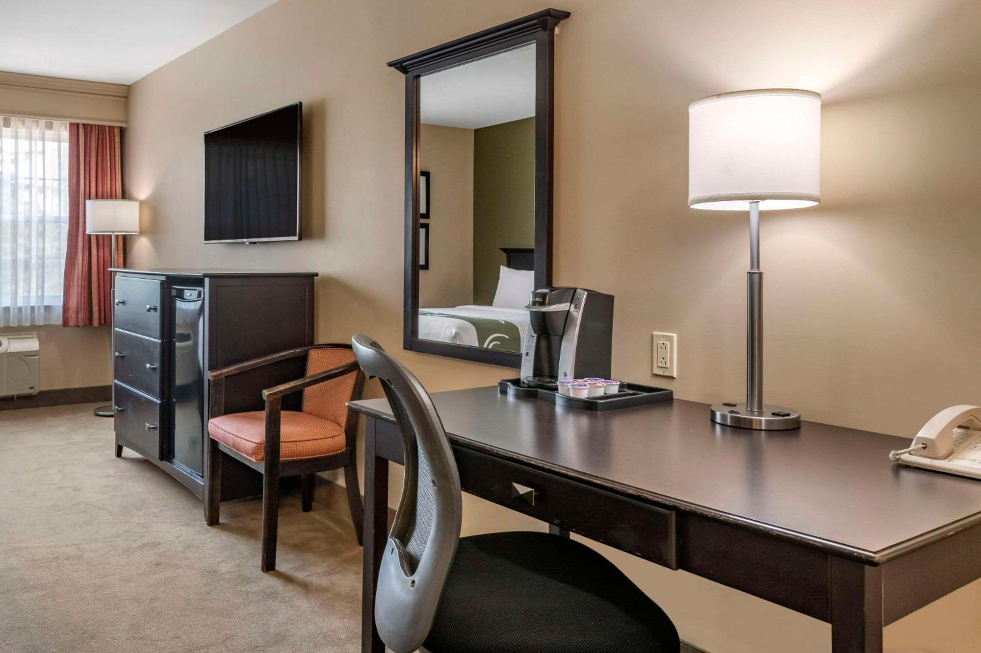 Quality Inn & Suites Quispamsis Rothesay Zewnętrze zdjęcie