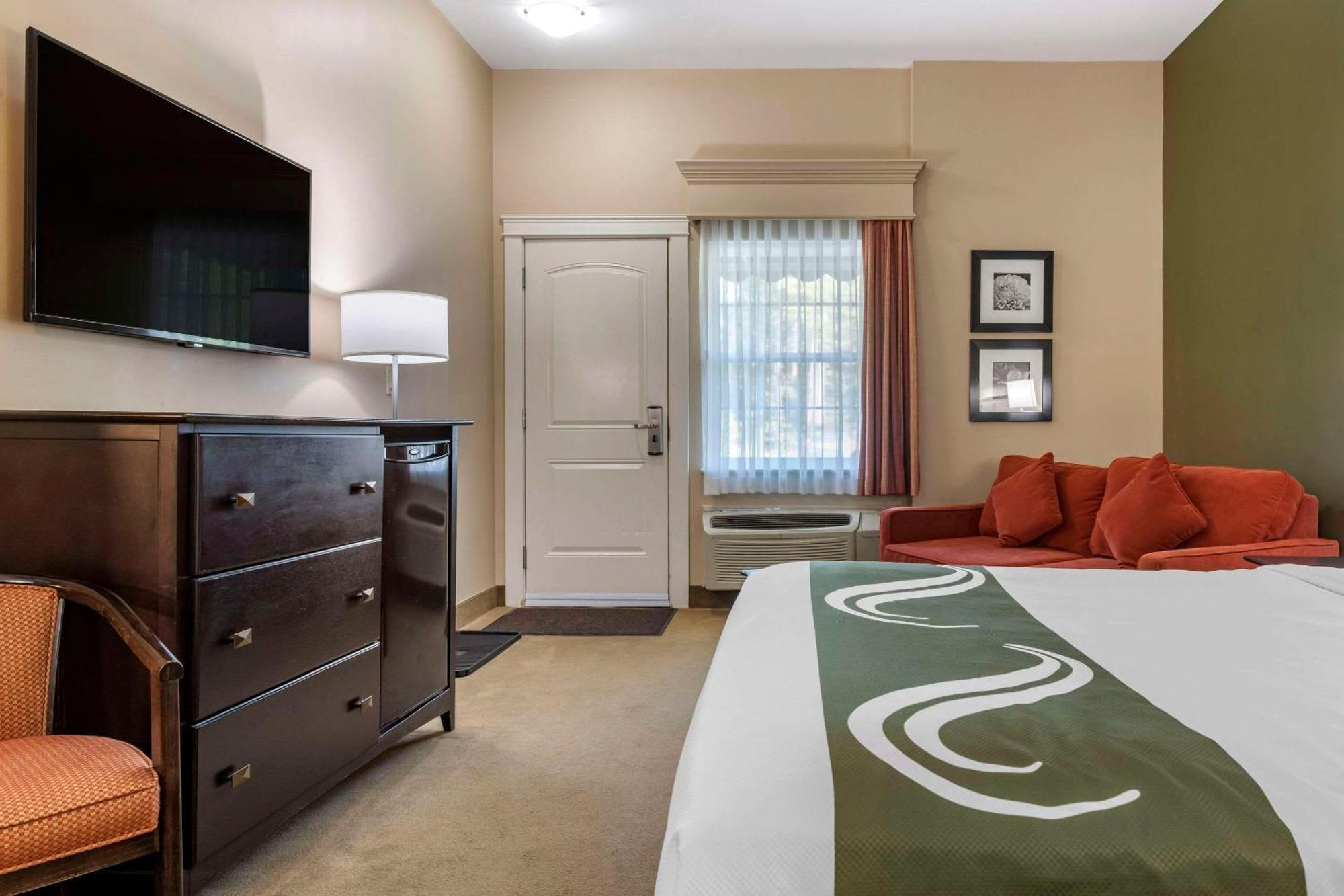 Quality Inn & Suites Quispamsis Rothesay Zewnętrze zdjęcie