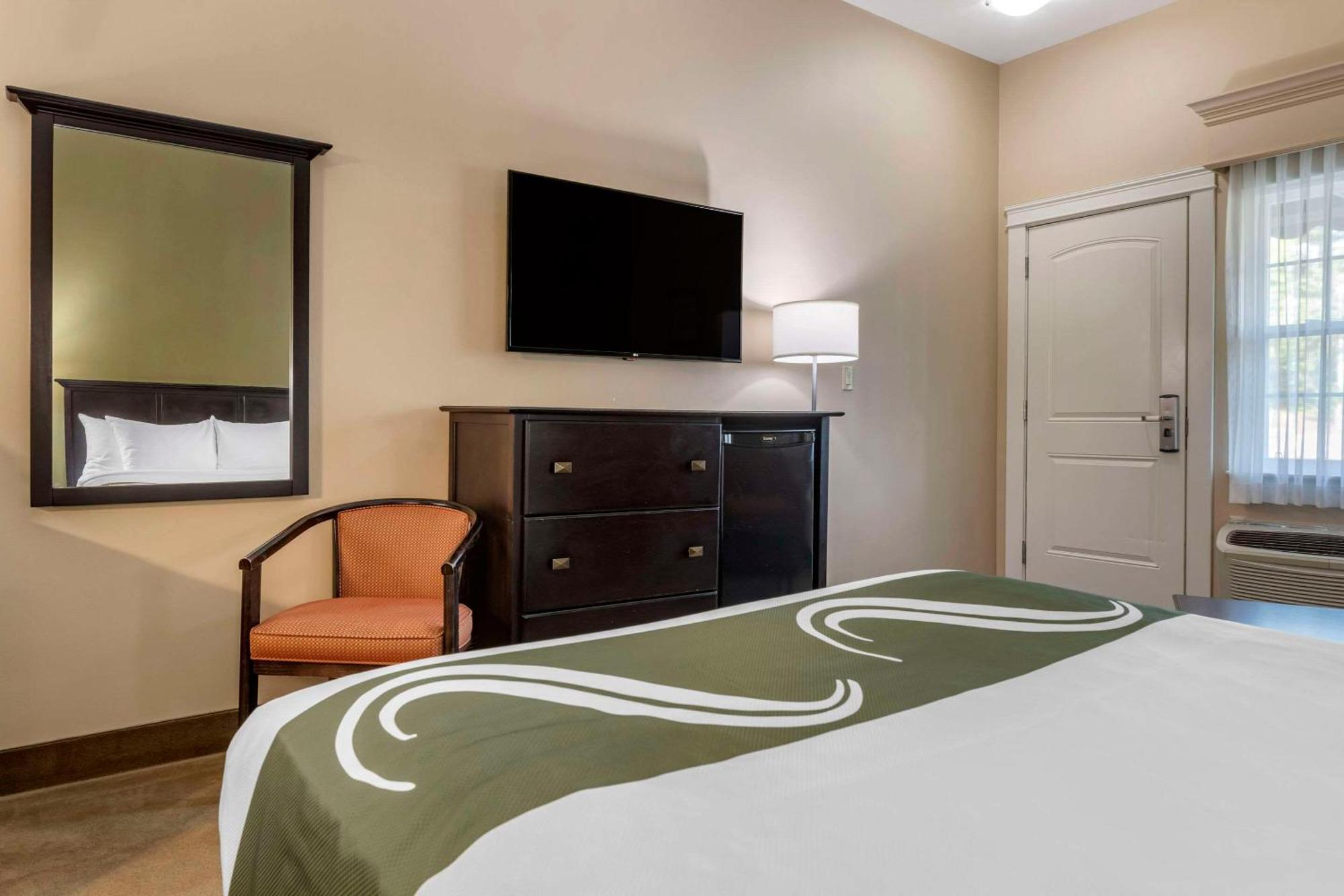 Quality Inn & Suites Quispamsis Rothesay Zewnętrze zdjęcie