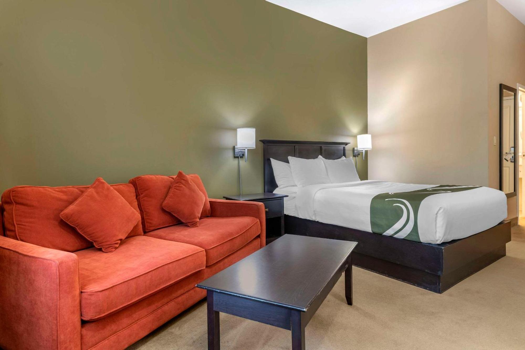 Quality Inn & Suites Quispamsis Rothesay Zewnętrze zdjęcie